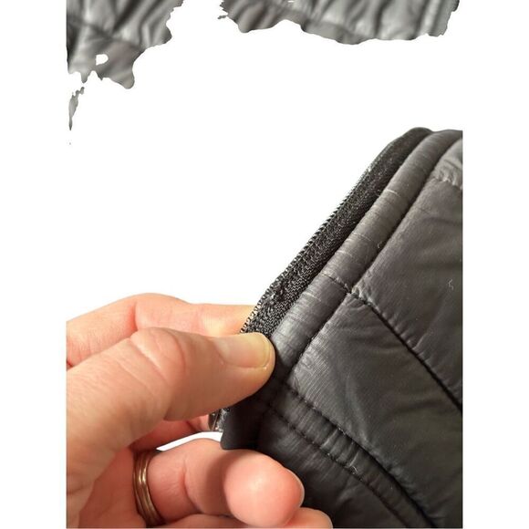 Smartwool Men’s Puffer Jacket size M Black Broken Zipper - Picture 9 of 14